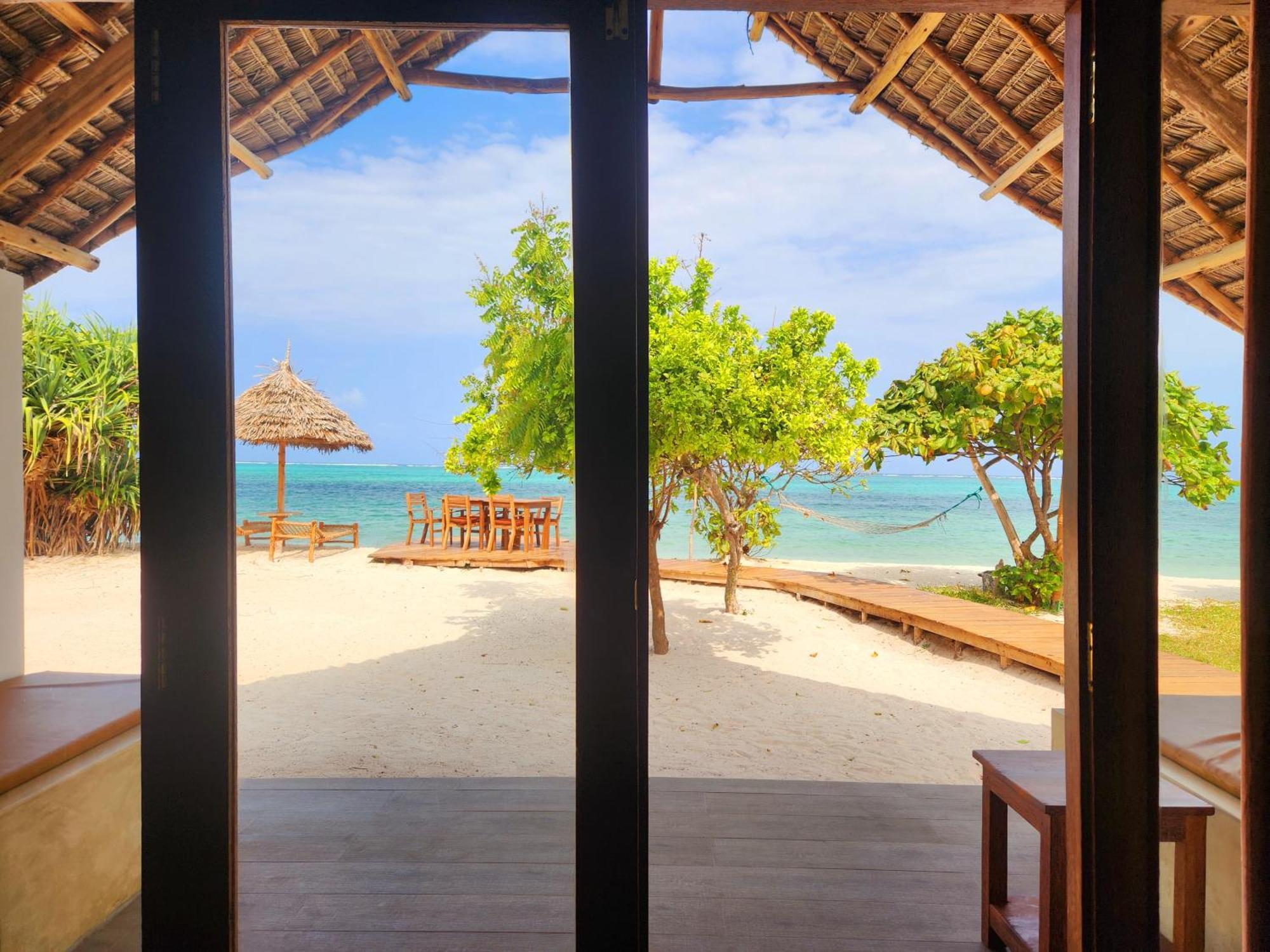 Almas Beach Boutique Hotel Makunduchi Eksteriør billede