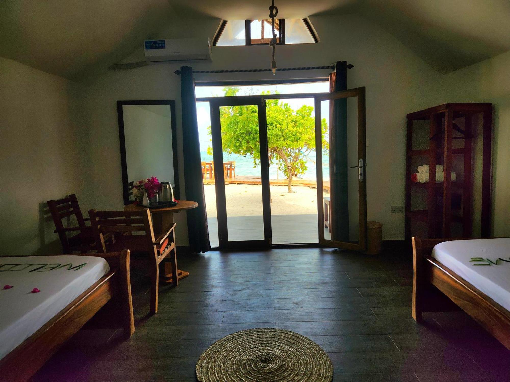 Almas Beach Boutique Hotel Makunduchi Eksteriør billede