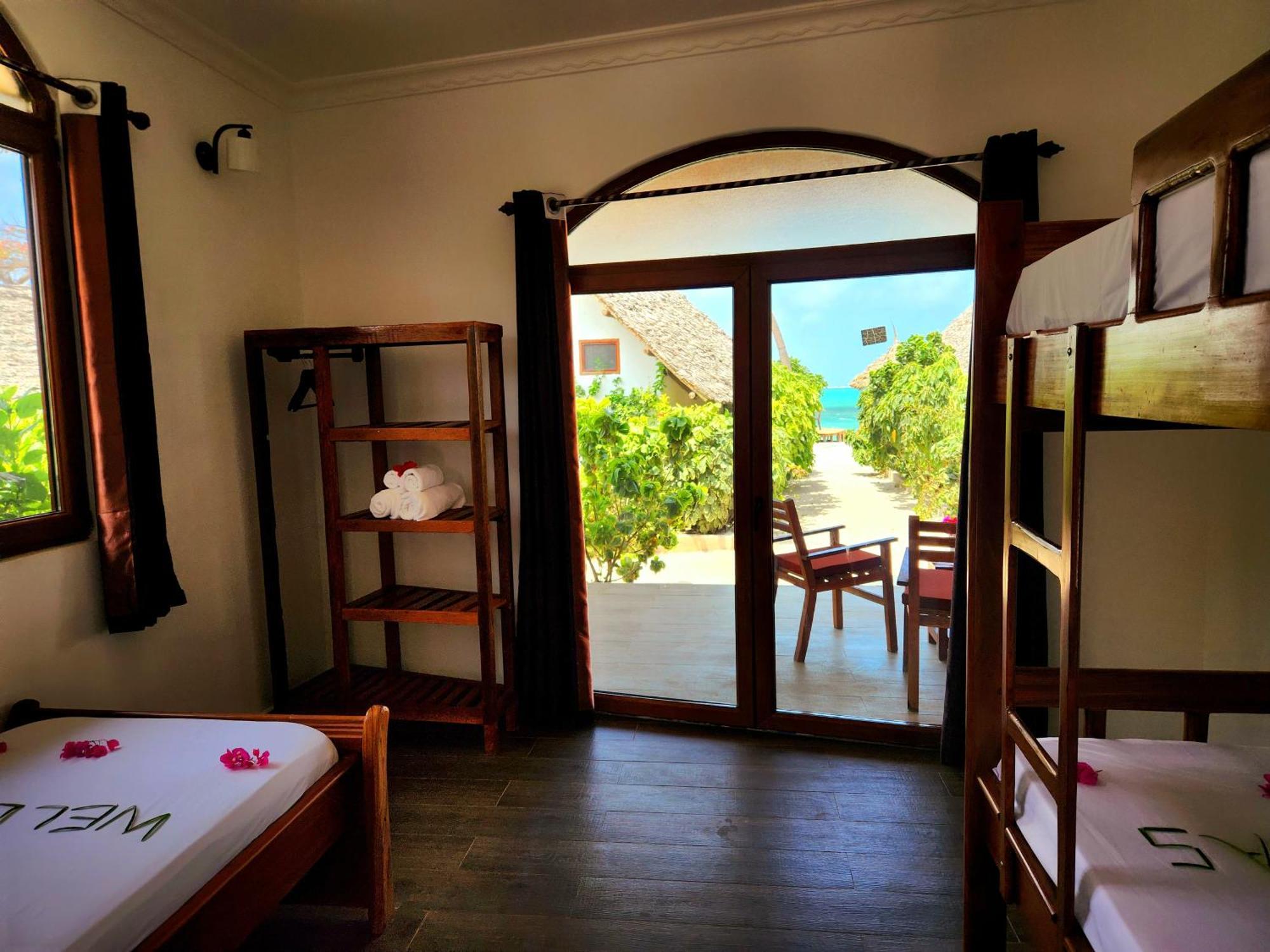 Almas Beach Boutique Hotel Makunduchi Eksteriør billede