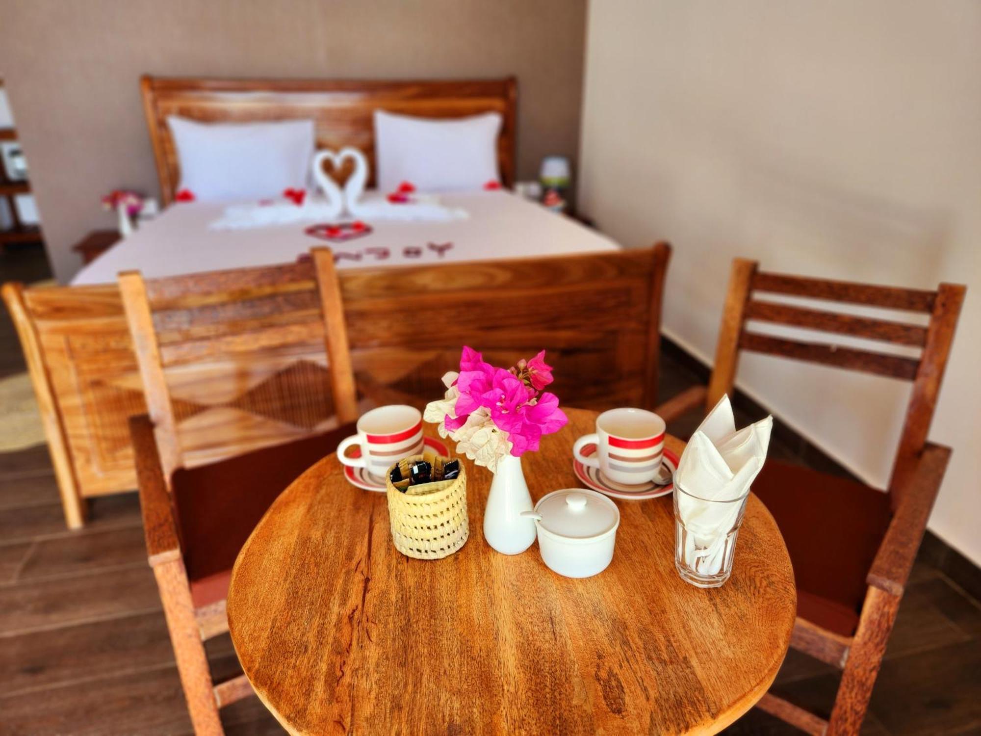Almas Beach Boutique Hotel Makunduchi Eksteriør billede