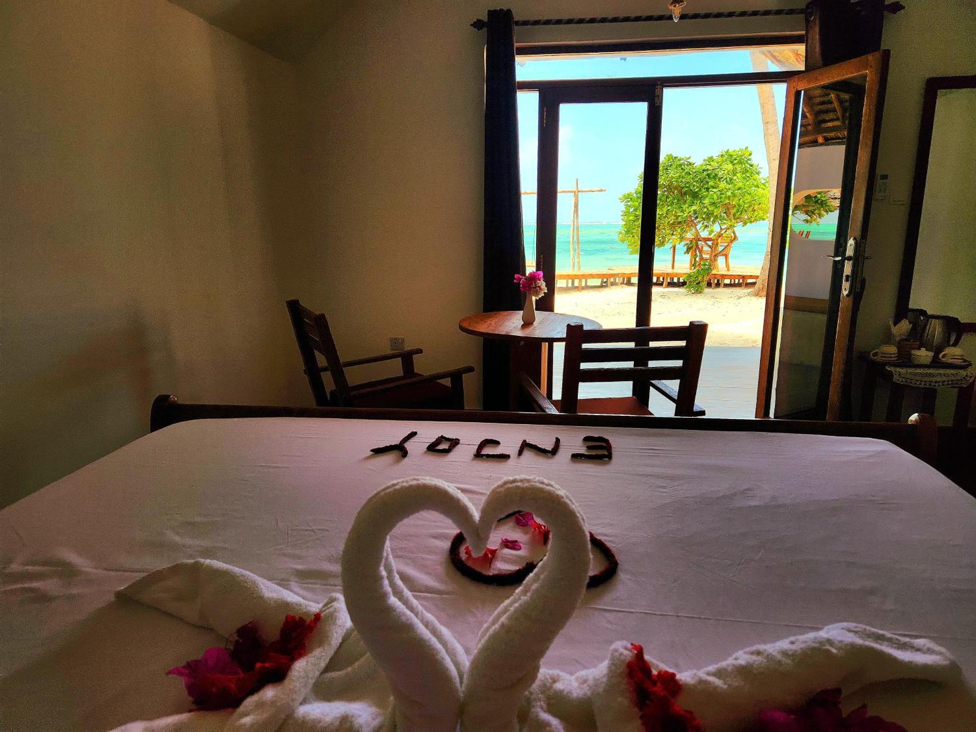Almas Beach Boutique Hotel Makunduchi Eksteriør billede