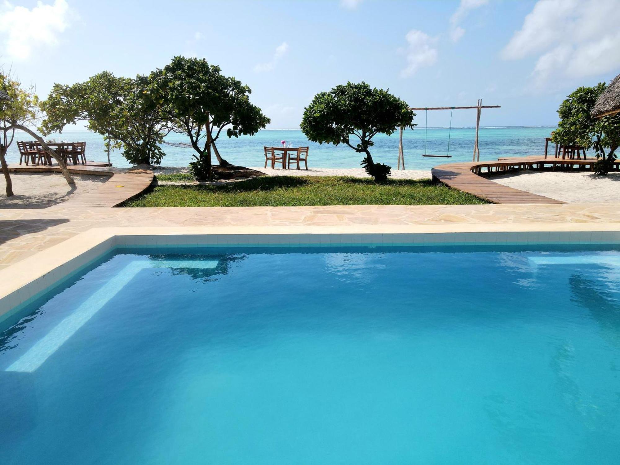 Almas Beach Boutique Hotel Makunduchi Eksteriør billede