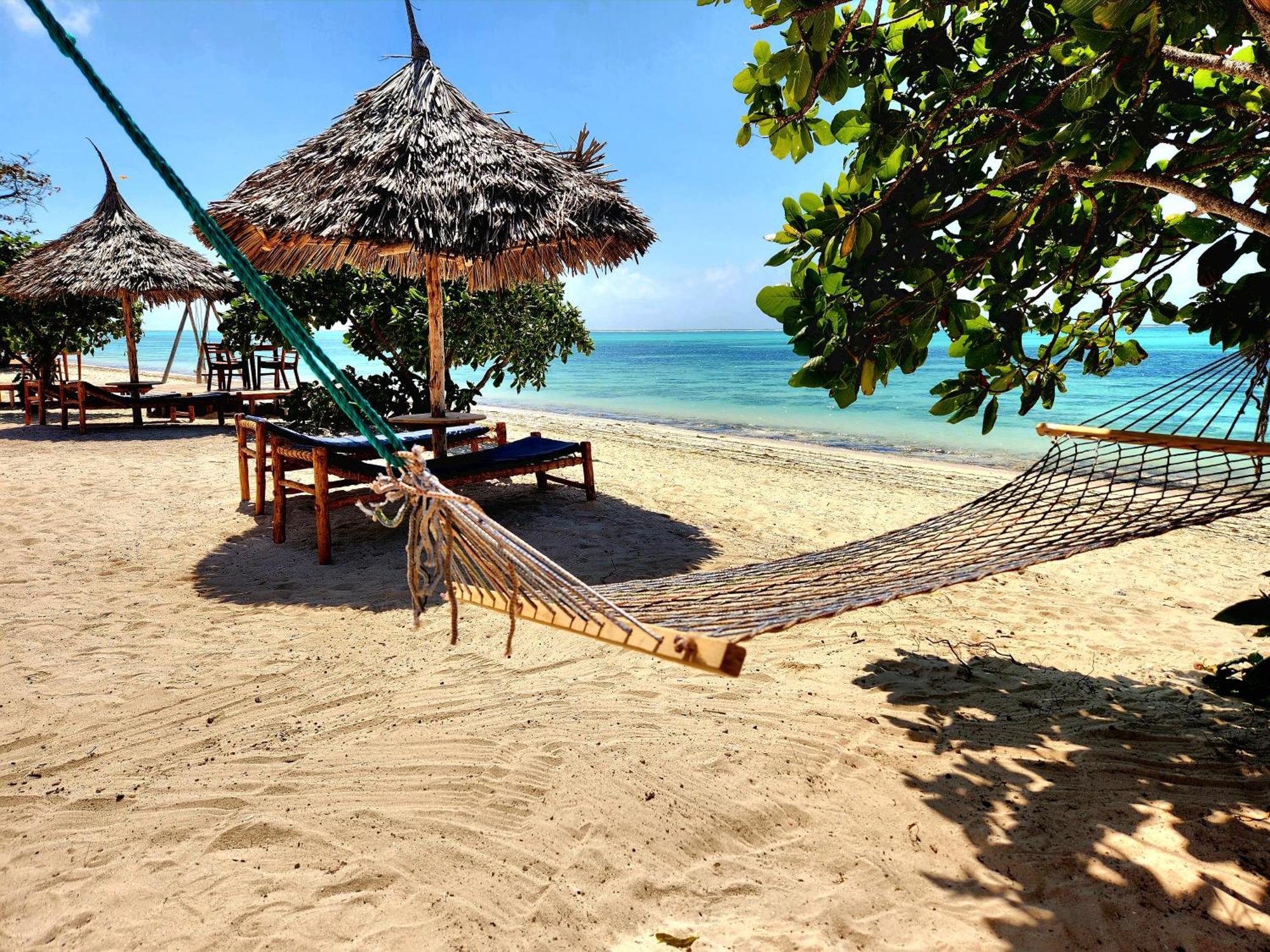 Almas Beach Boutique Hotel Makunduchi Eksteriør billede