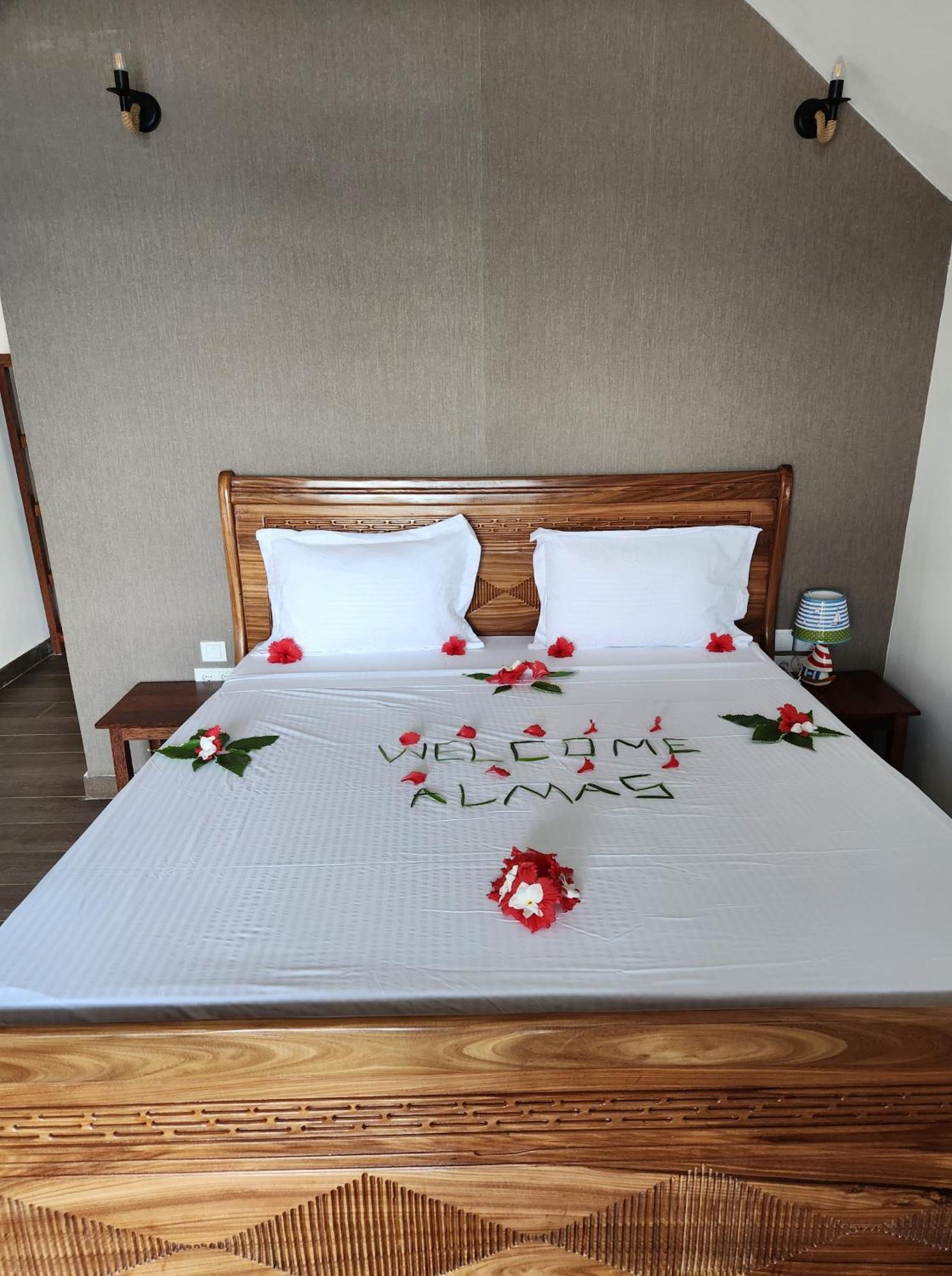 Almas Beach Boutique Hotel Makunduchi Eksteriør billede
